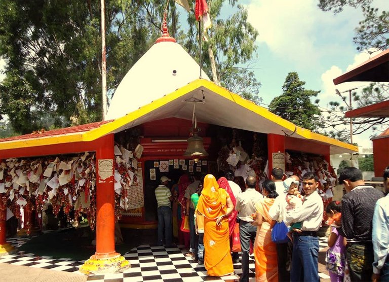 chitai_golu_devta_temple.jpg