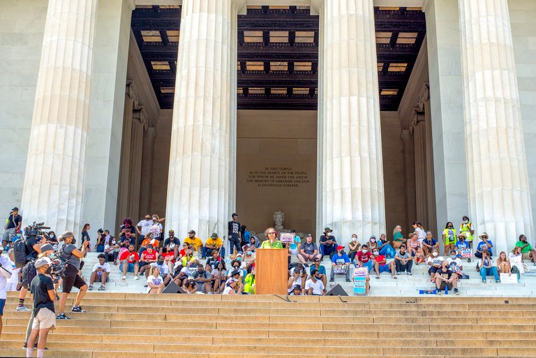 lincoln_memorial_rally.jpg