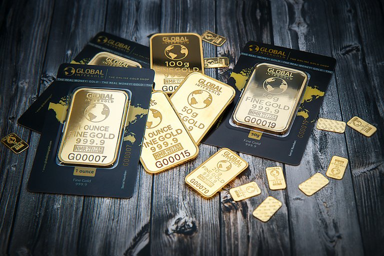 Commodity money - gold
