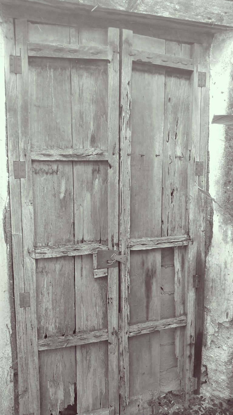 door by joalheal