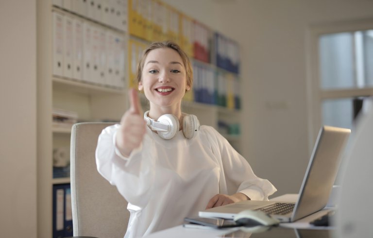 Health tips for people who work in the office