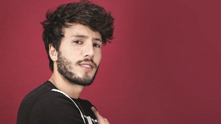 sebastian_yatra_angelica_escobar_forbes_1280x720_1.jpg