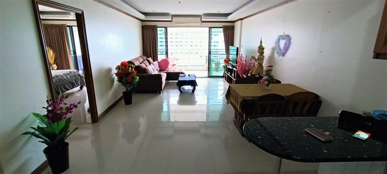 jomtien_new_home_living_area_2.jpg