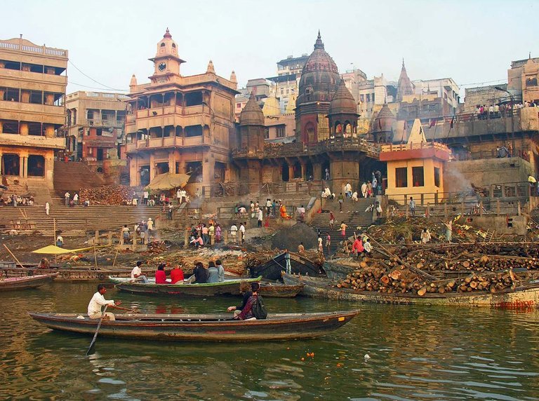 manikarnika_ghat_cremation_site_hindu_ganges_river.jpg