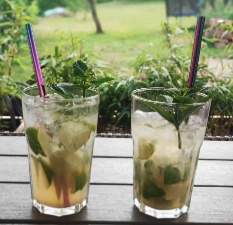 Cocktail Zeit 🍹mit Freunden 