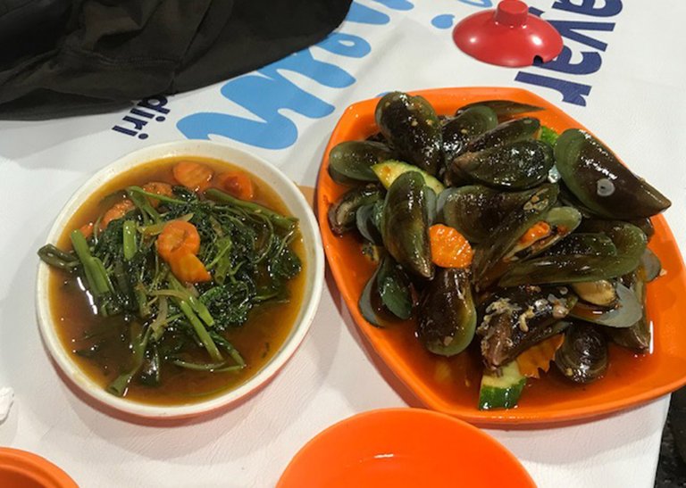 Warung Seafood 99_02.jpg