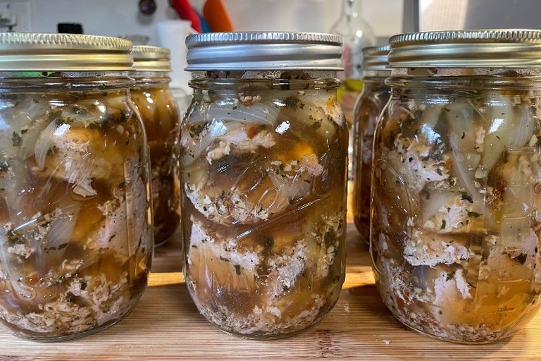 foodiesbeehive-canning-spicy-pork-7 (1).jpg