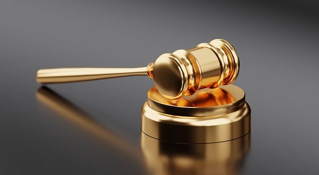 gavel-3577254_640.jpg