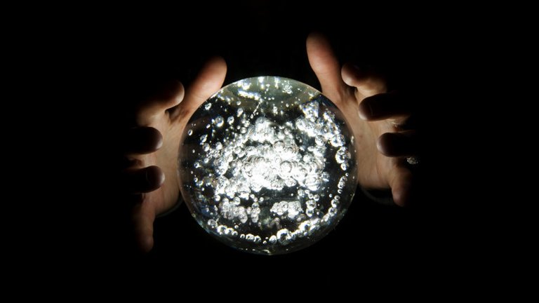 crystalballss1920800x450.jpg