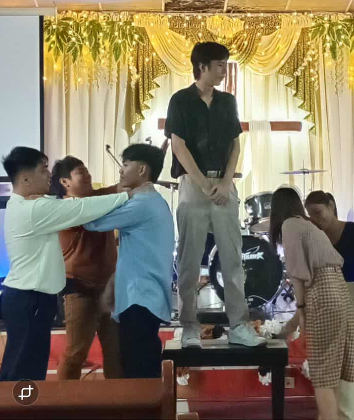 AcquaintanceParty2.jpg