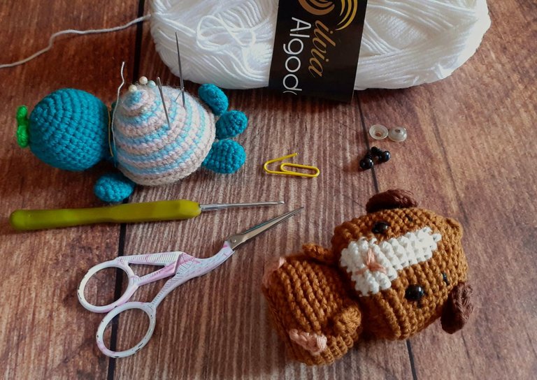 amigurumi de cuy materiales.jpg