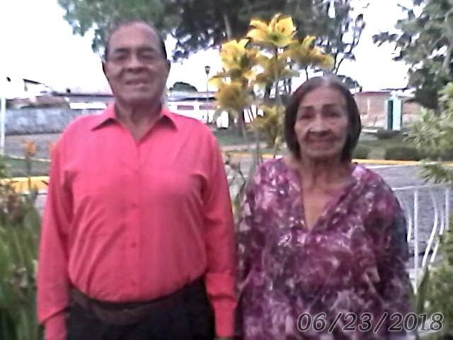 mi madre y mi hermano moises 6.jpg