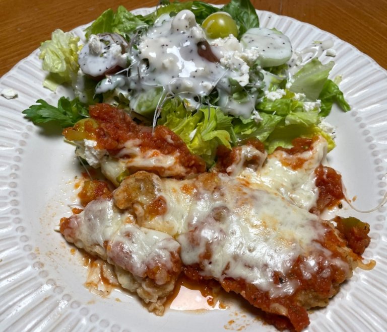 dinner-foodiesbeehive-chicken-parmesean-.jpg