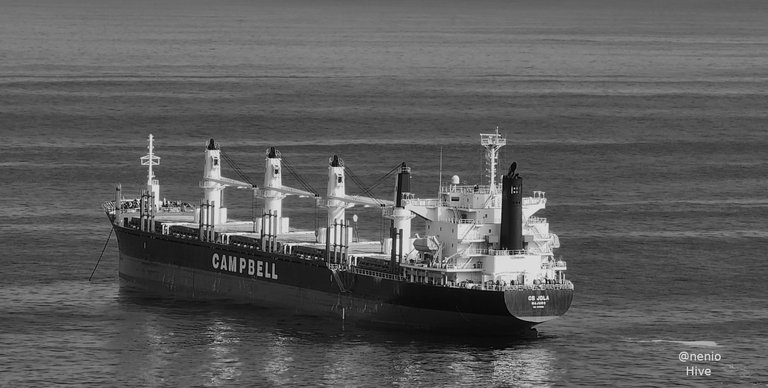 ships-006-bw.jpg