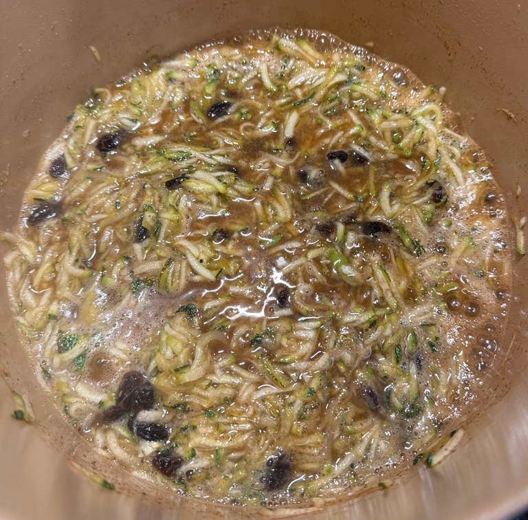 foodiesbeehive-zucchini-bread-jam-6.jpg