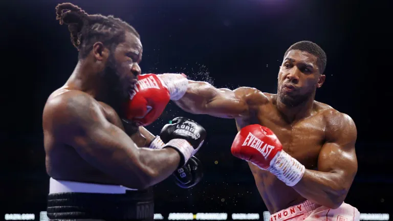 anthony-joshua-franklin-punch.webp