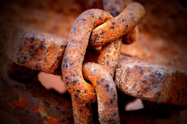 rust-3112032_1280.jpg