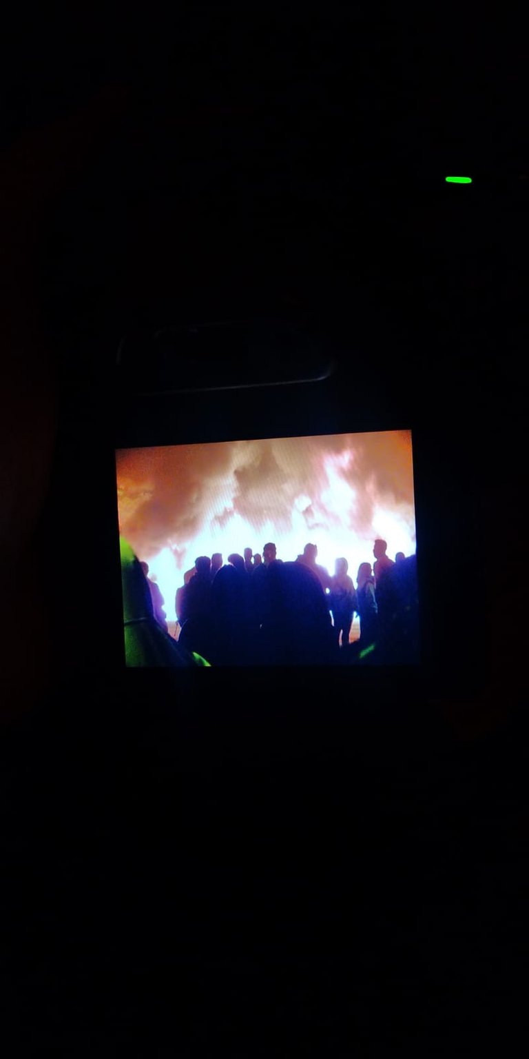 burning and looting.jpg