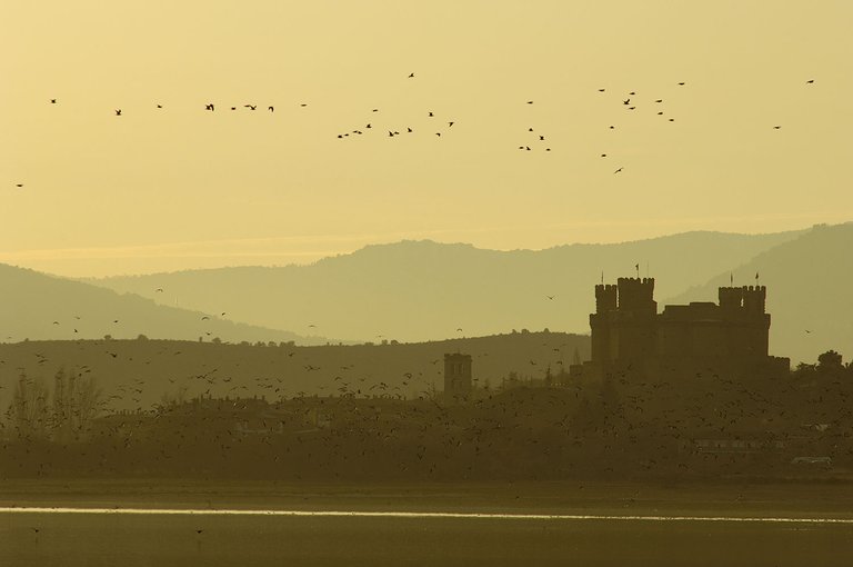 Castillo-de-Manzanares-el-Real-2-1.jpg