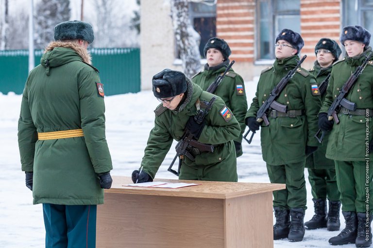 Military unit 48905 Egorievsk taking oath of the call autumn 2016