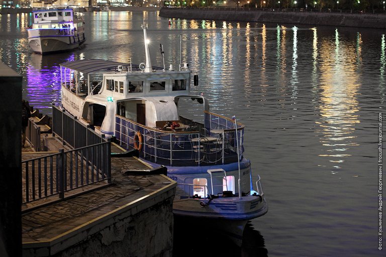 Amsterdam at the pier International exhibition of the night photo