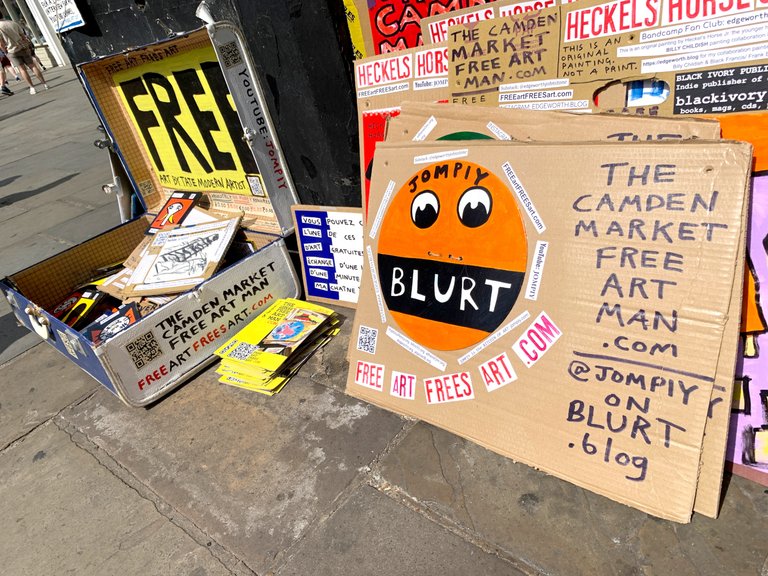 Most of the artworks are displayed on the ground.