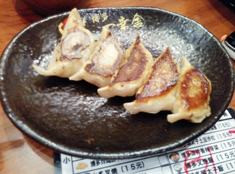 s8fxm8.jpg