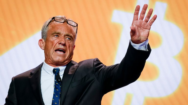 Robert F. Kennedy Jr.  'I put most of my wealth into Bitcoin'