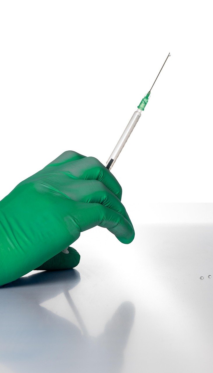 VACCINES AND KNOWLEDGE 