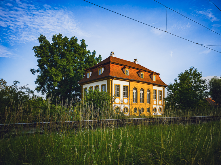 DISCOVERING A SMALL CASTLE NEAR BAMBERG