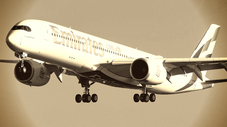 Emirates airline signs MoU with Crypto.com