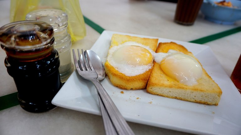 Roti (bread) goyang (shake/shaking; shaking bread, haha...)