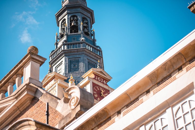 Church tower and bells above our venue for day 2. Pic by @rubencress