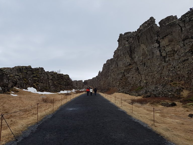 Thingvellir and the fault