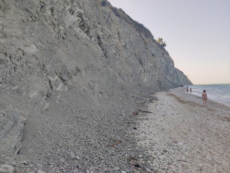 Part of the rocks are made of clay, that you can melt in water and spread on your skin