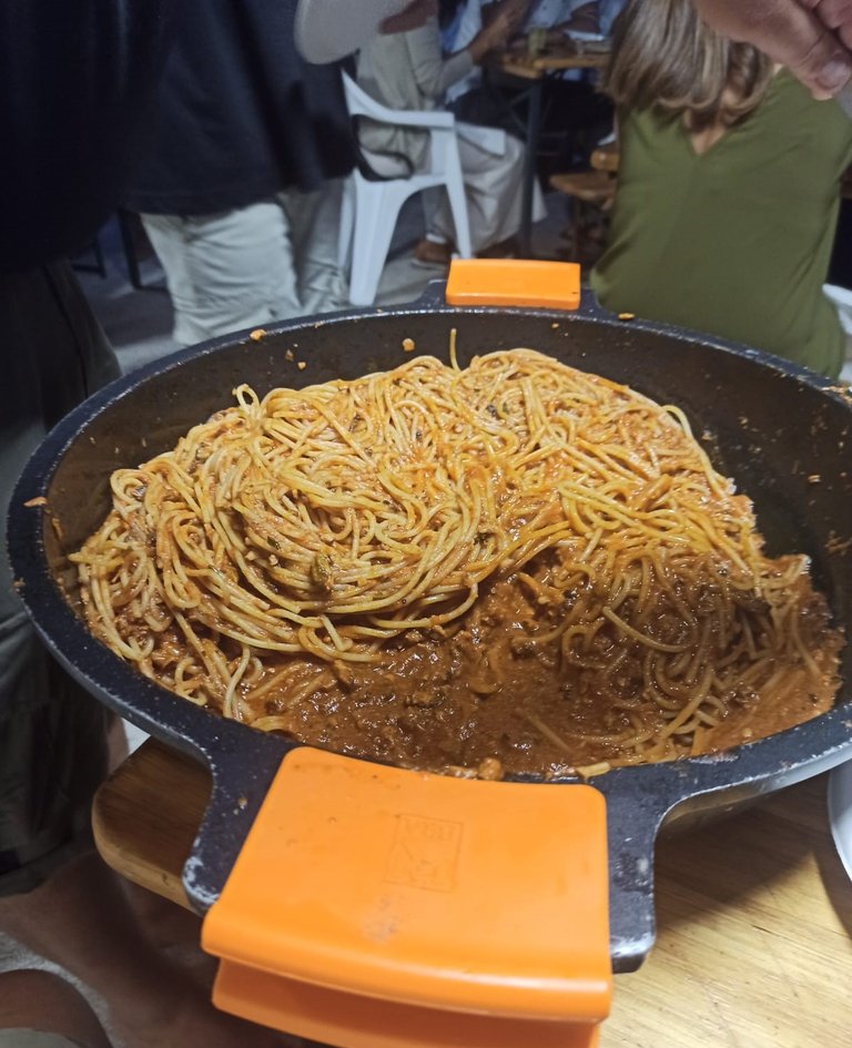 Spaghetti in fish sauce