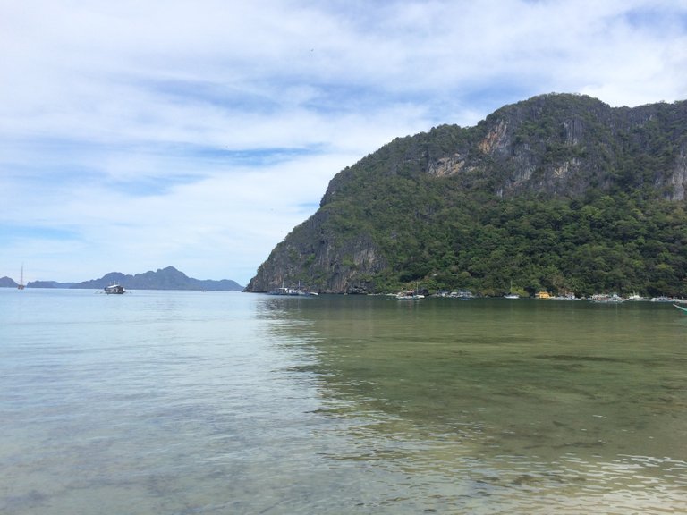 Right along the waters edge, we shall spend some time here and get accustomed to the land and landscape before heading out.