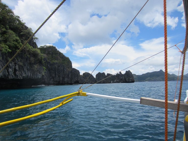 Fascinating how the out hulls work but not much will be learned this time around. The scuba diving is the focus today.