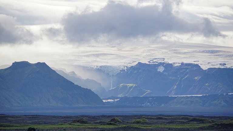 In my mind, I say goodbye to Katla as I admire her from a distance. I know we’ll meet again someday.