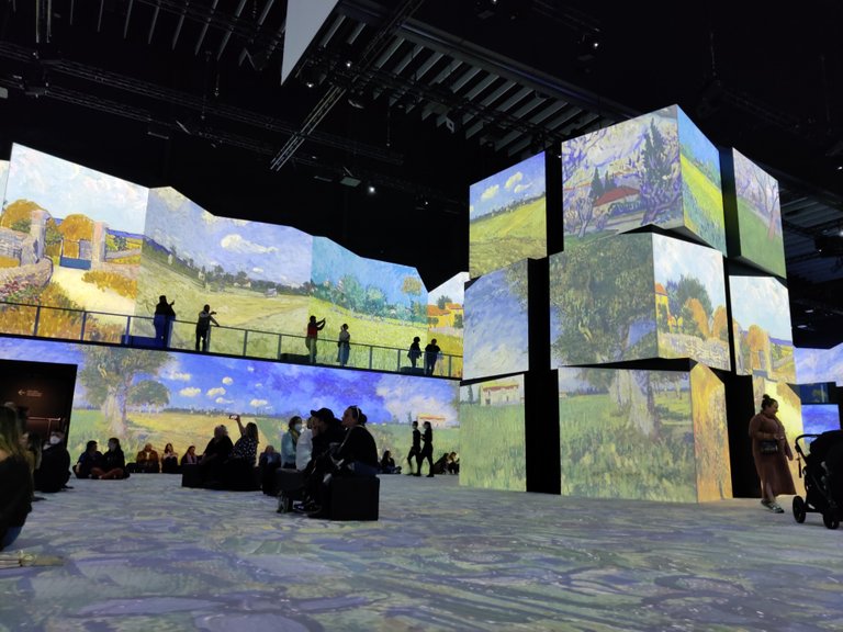 Van Gogh Exhibition by LUME: Melbourne Convention Centre (AUSTRALIA).jpg