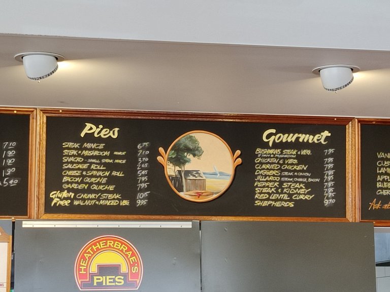 Heatherbrae's Pies: Exeter, AUSTRALIA.jpg