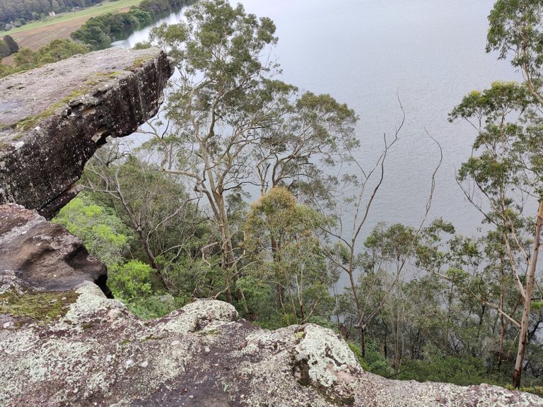 Hanging Rock Lookout: Nowra, AUSTRALIA.jpg