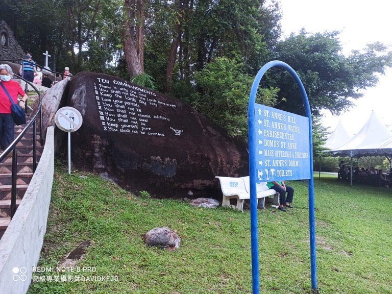 I particularly like this huge stone besides of the old church, where they lay the 10 commandments. I’m glad this time they took the time to refresh the wordings instead of couple of years back when I saw ”Raj was here”.