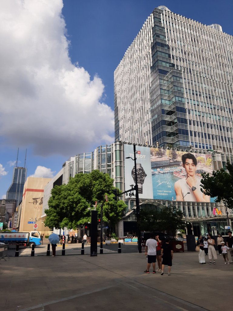 Shopping Area Near The Bund #2