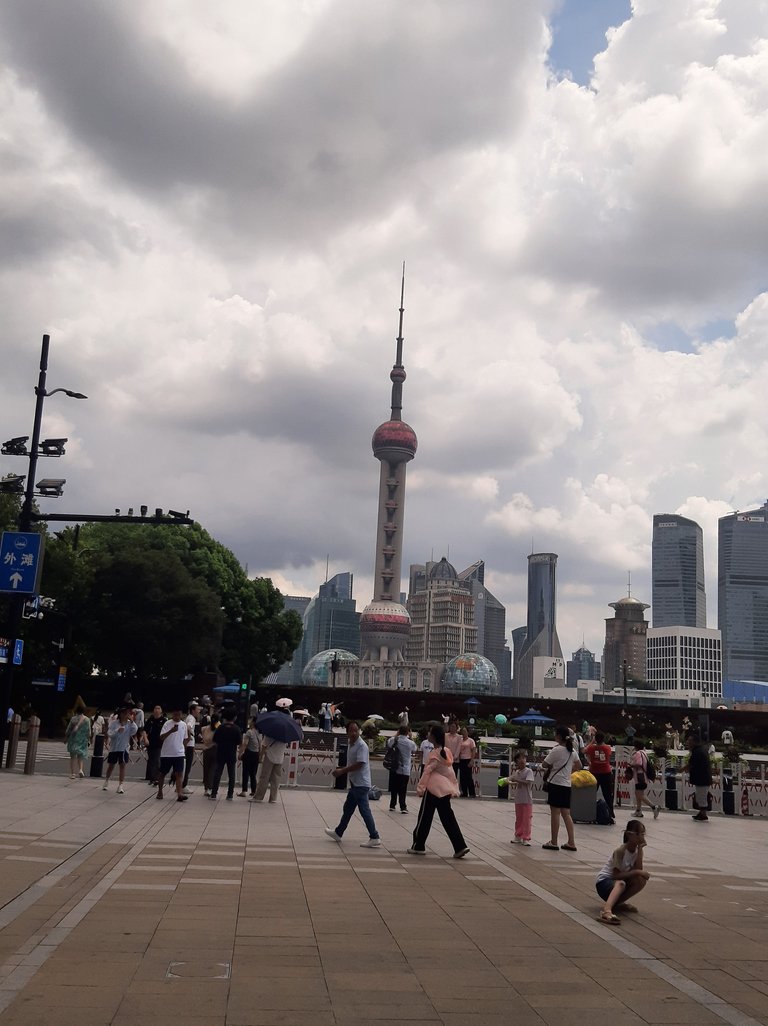 Crosswalk Before Bund