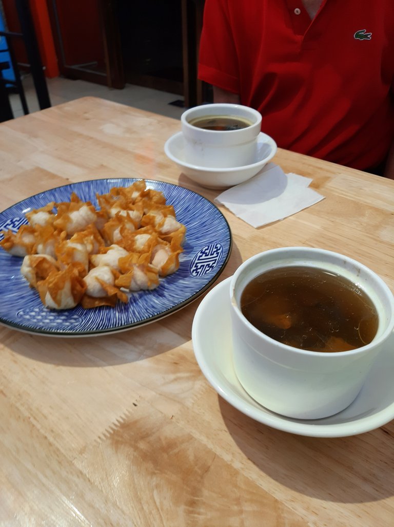 Fried Wonton with Fish Paste Filling + Soup