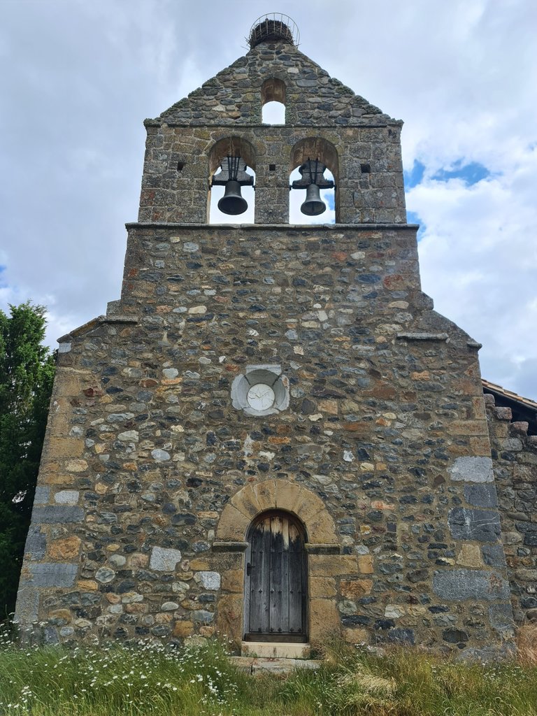 Hermitage of Nuestra Señora del Rosario facade, 13th century.