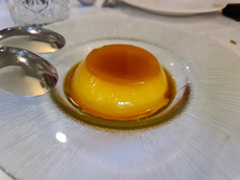 Orange yolk custard (€5).