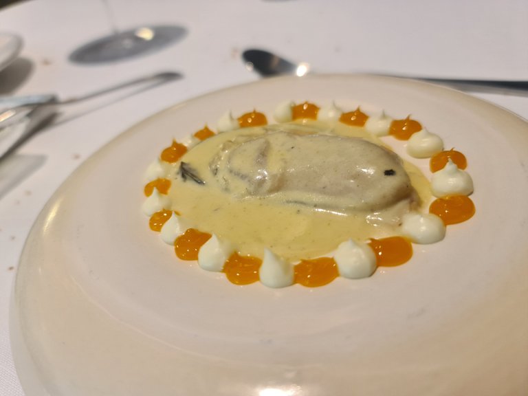Oyster with cured yolk and sour cream (Fourth main course) (3).