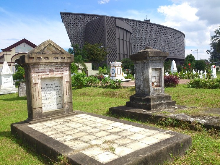 (Kerkhof Peucut) Building Close to the Aceh Tsunami Museum